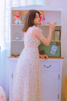 美女的洞洞